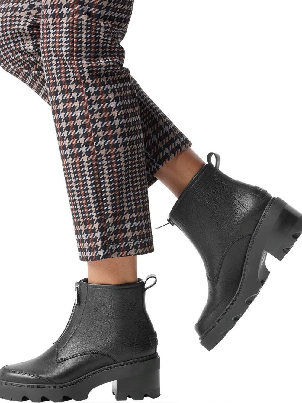 NWT Sorel Joan Now Bootie | size 8.5 | black leather